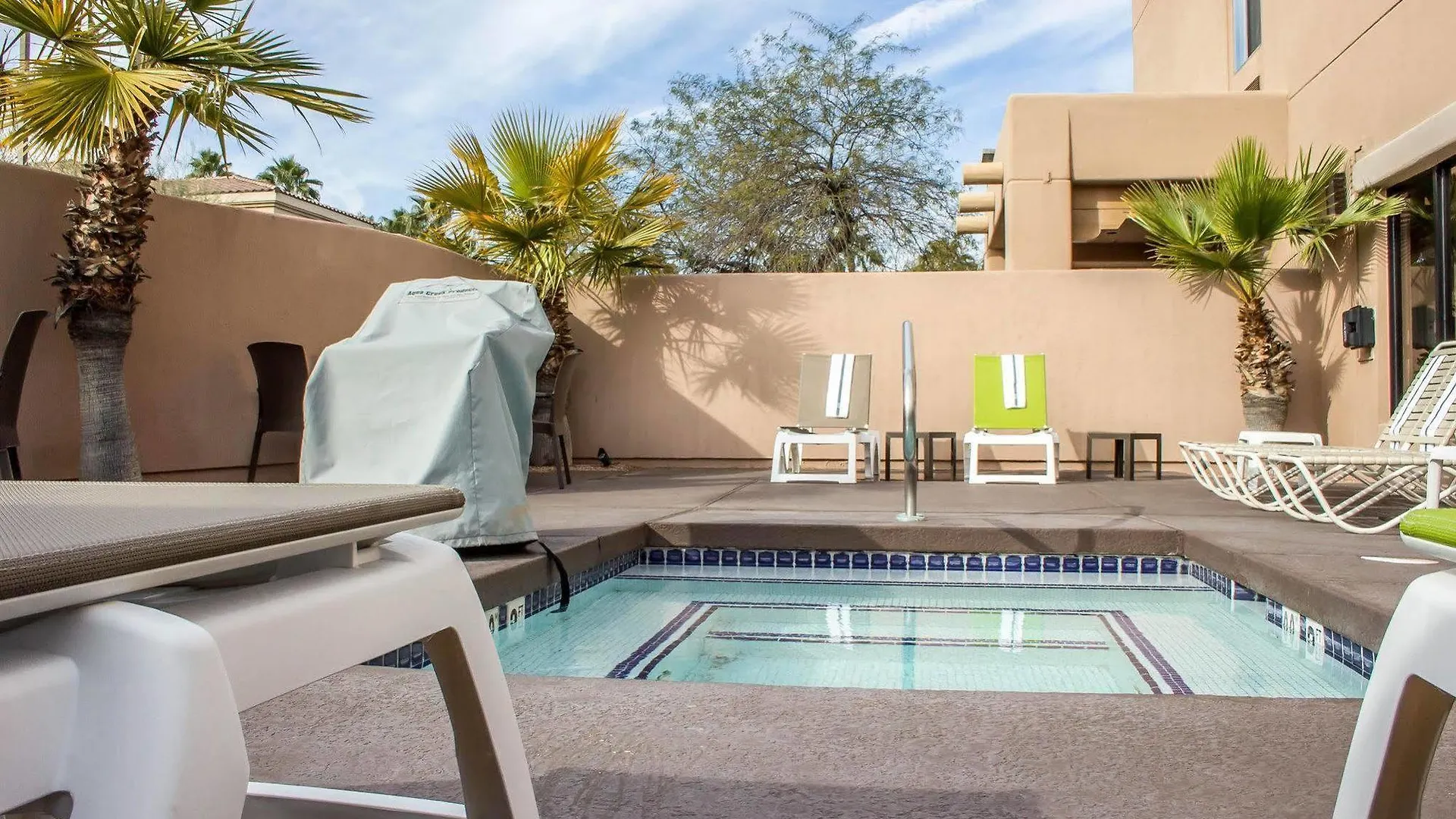Fairfield By Marriott Inn & Suites Scottsdale Old Town Hotel